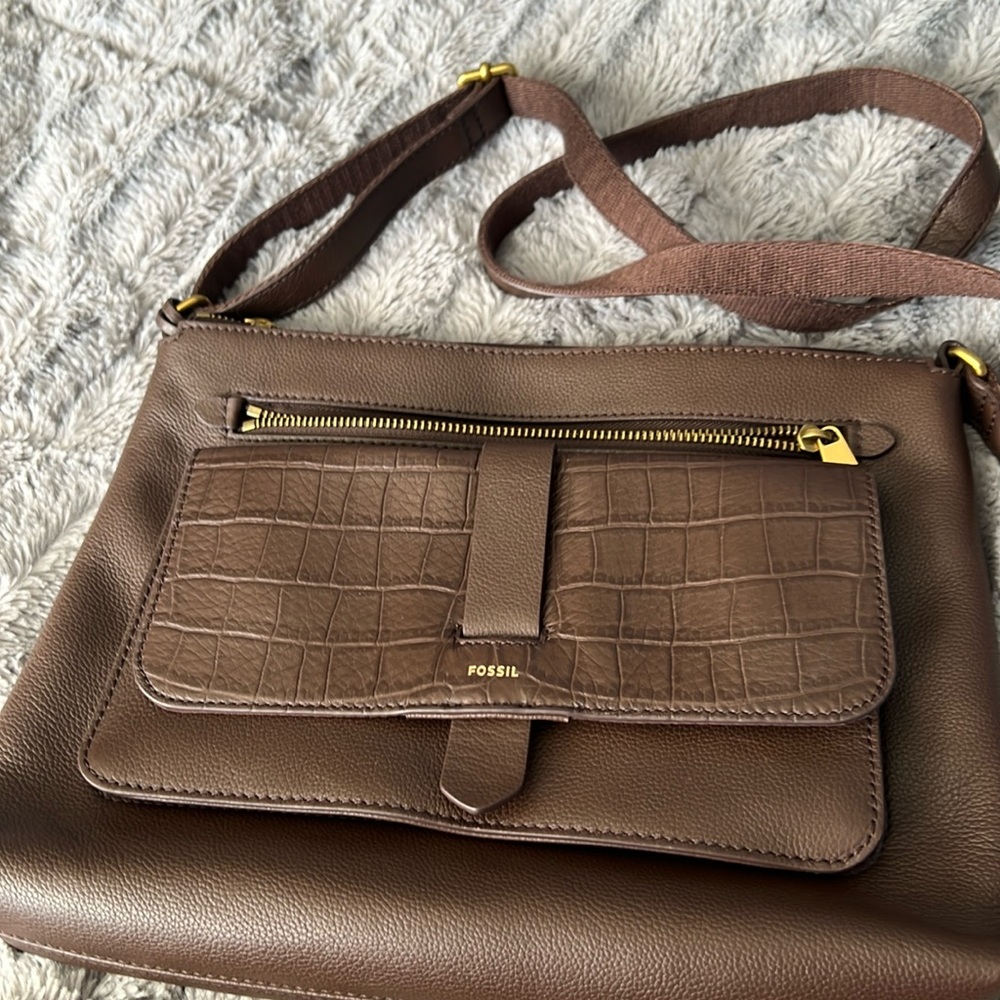 Brown leather fossil crossbody